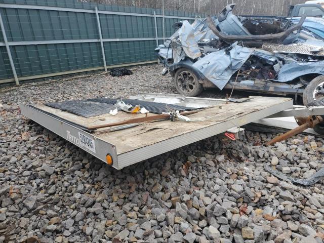  Salvage Triton Tr22pd