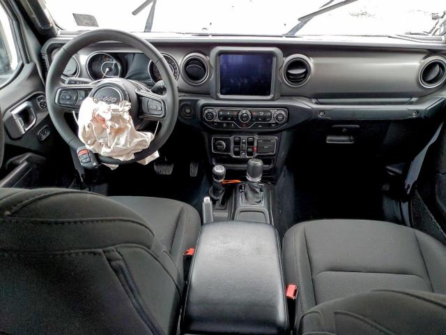 Jeep Gladiator Sport Image 5