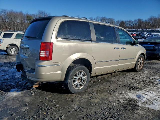 Chrysler Minivan Limited Image 5