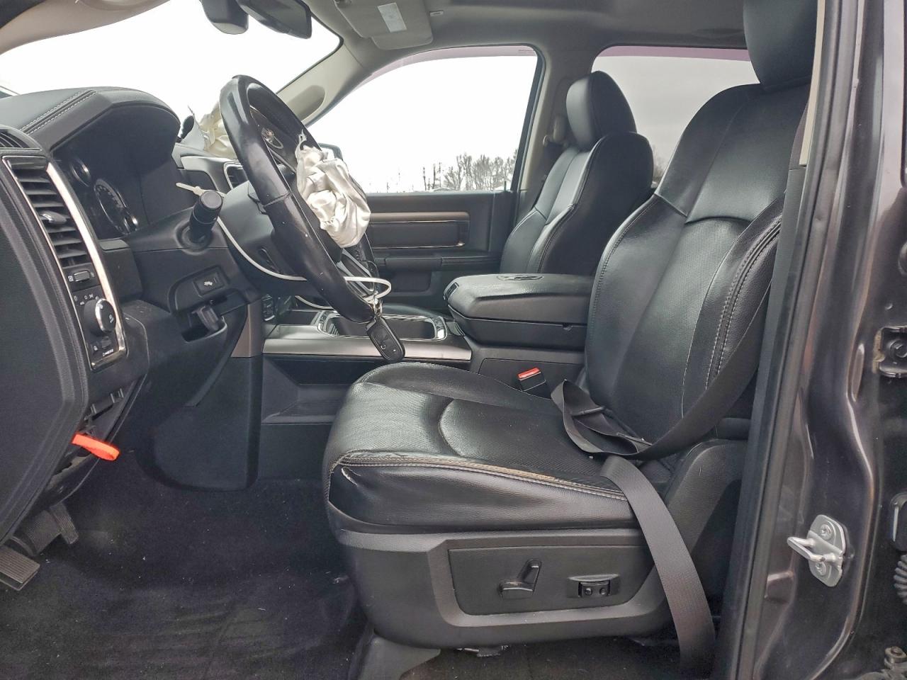 Ram 1500 Sport Image 5