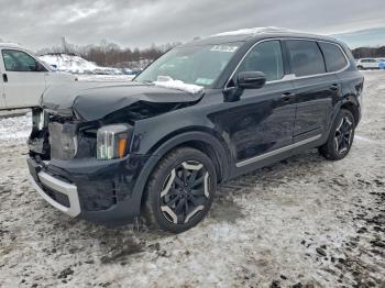  Salvage Kia Telluride
