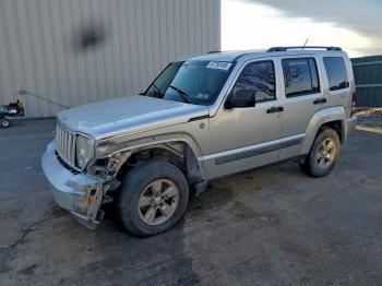  Salvage Jeep Liberty