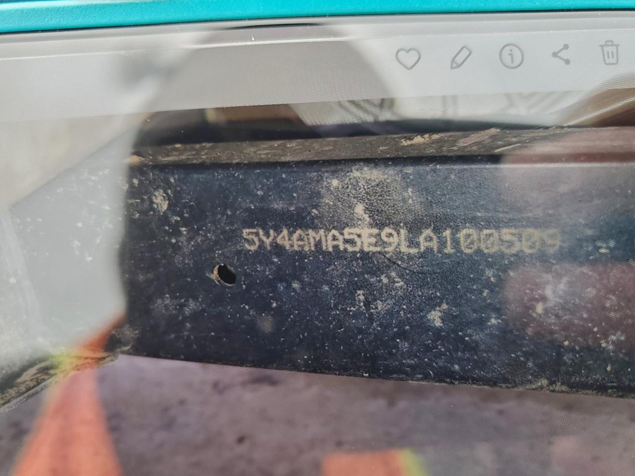 Yamaha Yxm700 Image 2