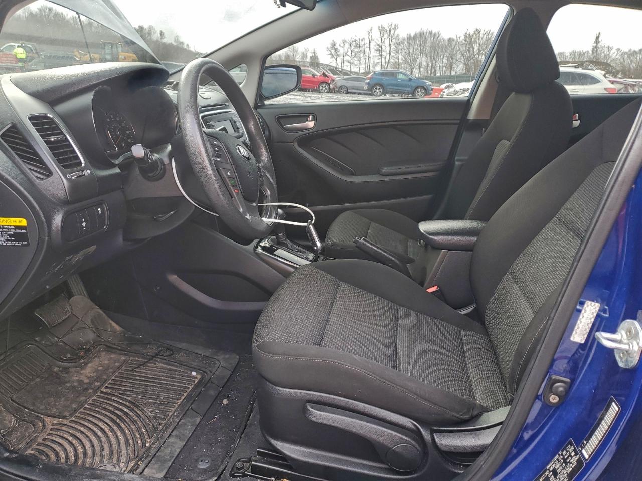 Kia Forte Lx Image 8