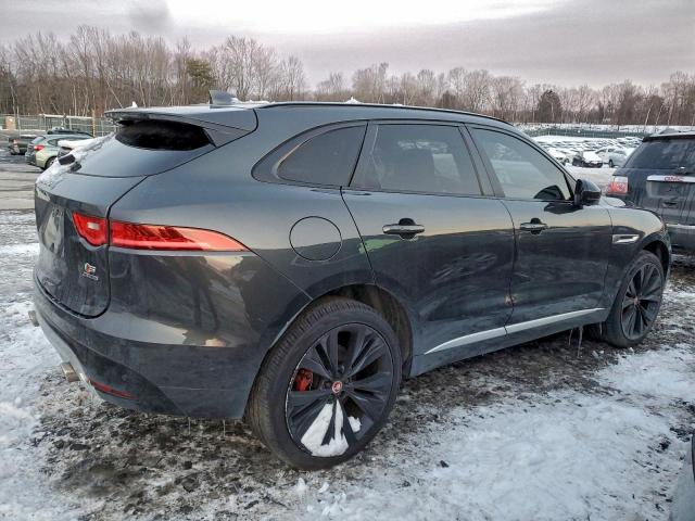 Jaguar F-PACE S Image 12