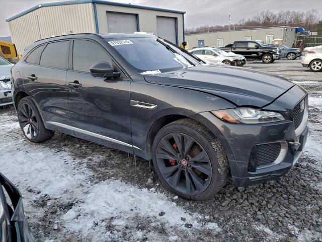 Jaguar F-PACE S Image 6
