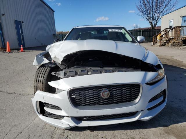 Jaguar XE S Image 10