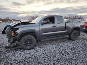  Salvage Toyota Tacoma