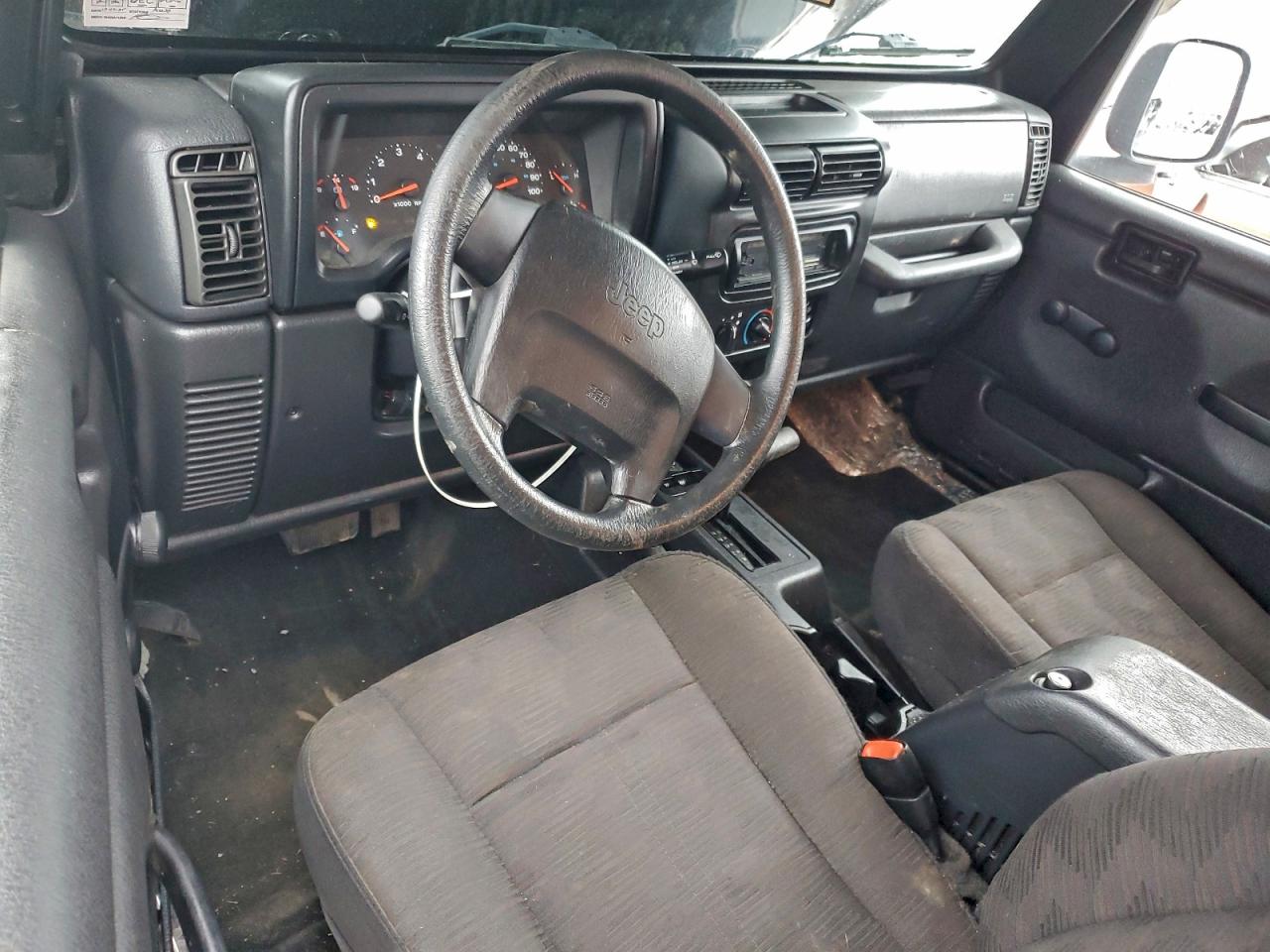 Jeep Wrangler X Image 8