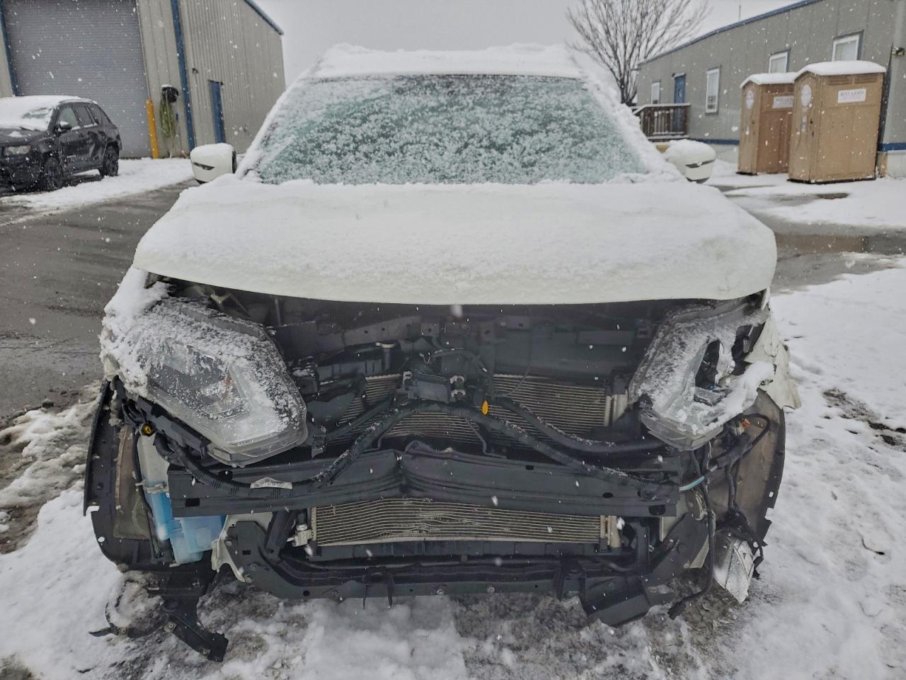 Nissan Rogue S Image 5