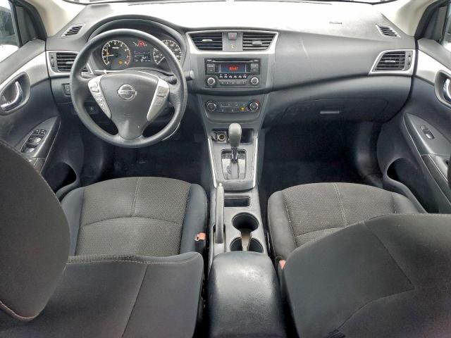 Nissan Sentra S Image 10
