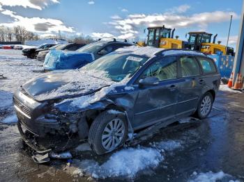  Salvage Volvo V50