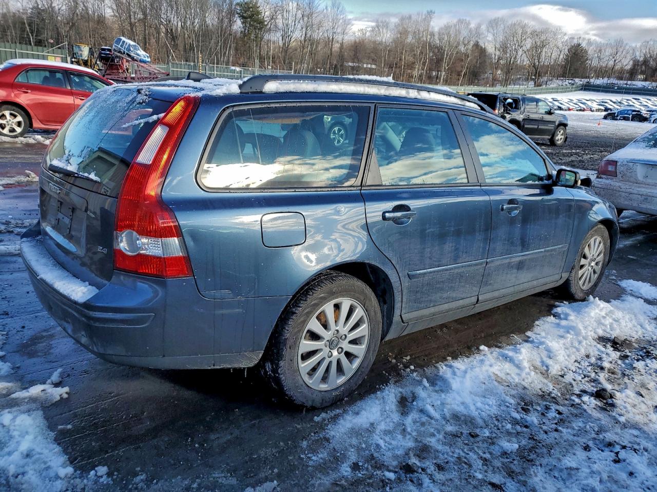 Volvo V50 2.4i Image 6