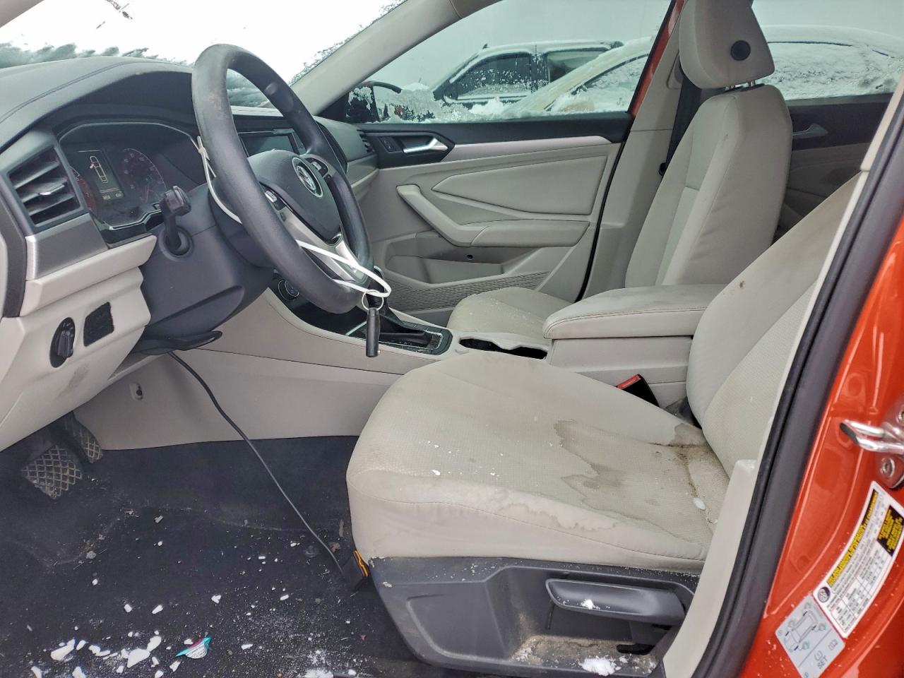 Volkswagen Jetta S Image 3