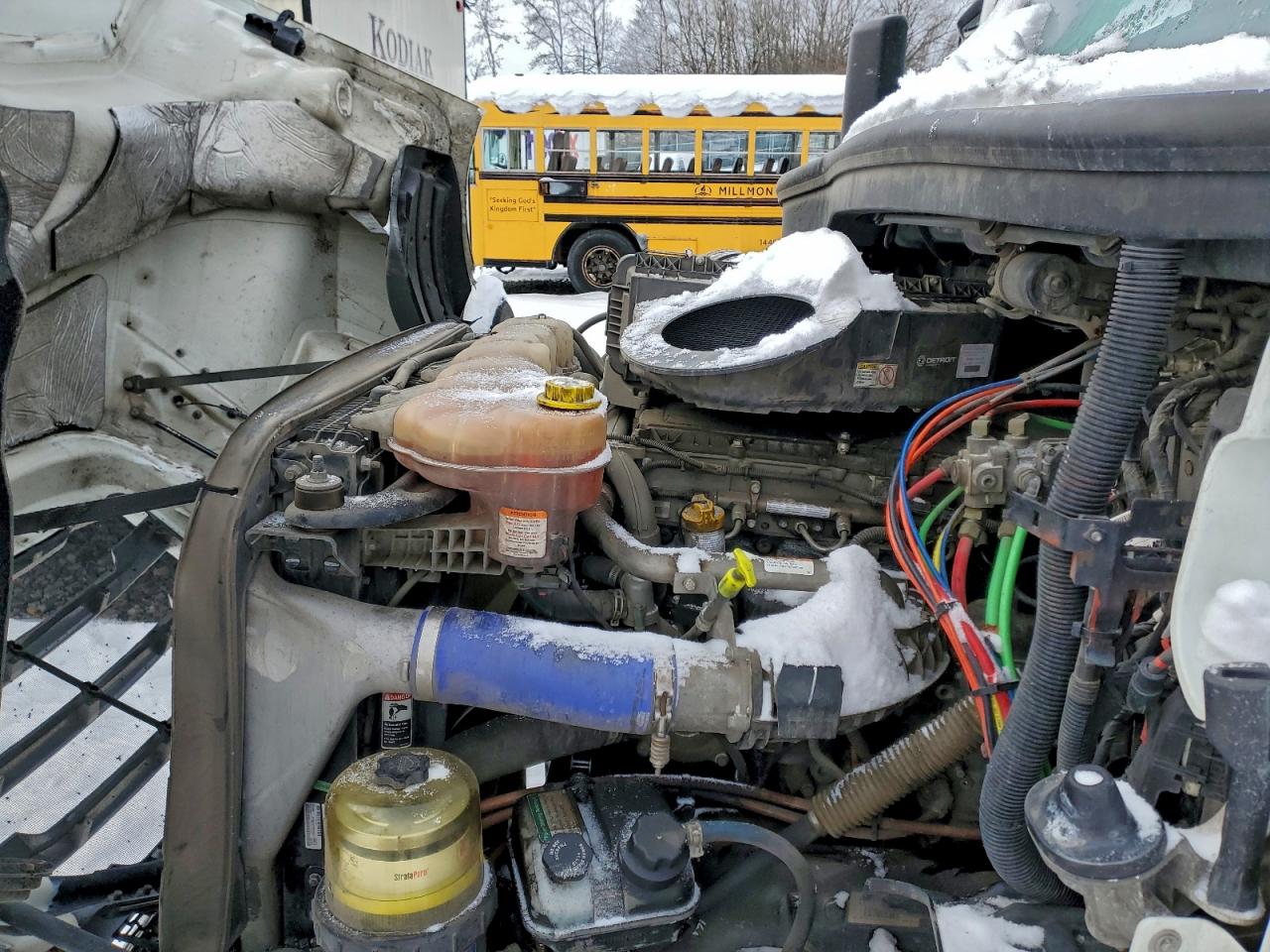 Freightliner Cascadia 1 Image 8