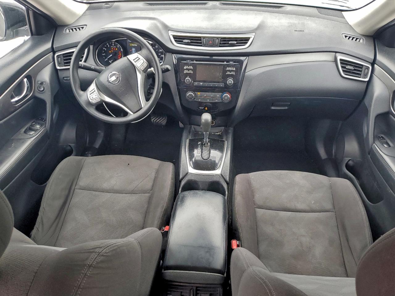 Nissan Rogue S Image 3