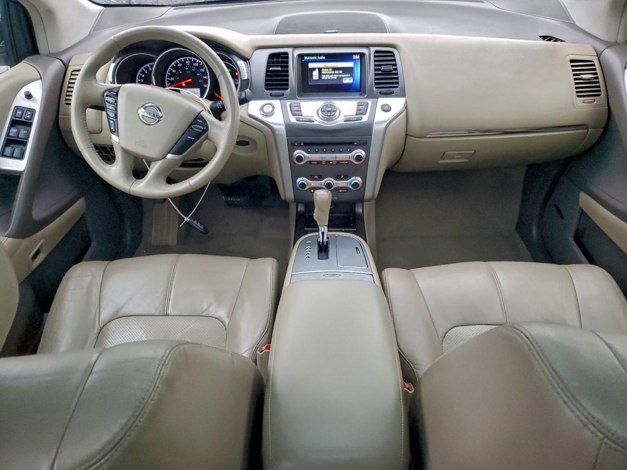 Nissan Murano S Image 2