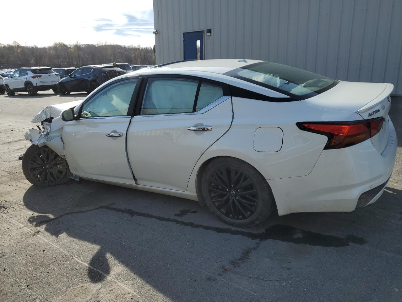 Nissan Altima Sv Image 2