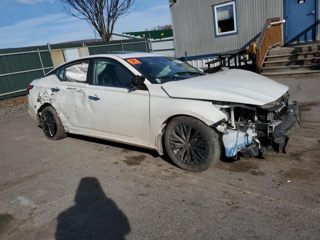 Nissan Altima Sv Image 3