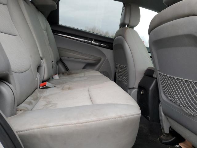 Kia Sorento Lx Image 12