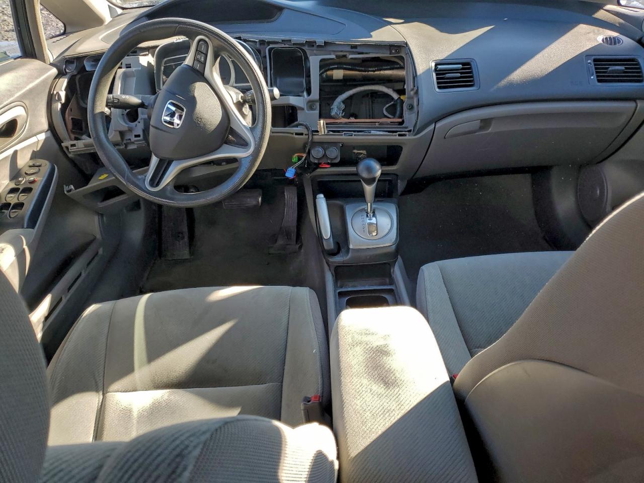 Honda Civic Lx Image 8