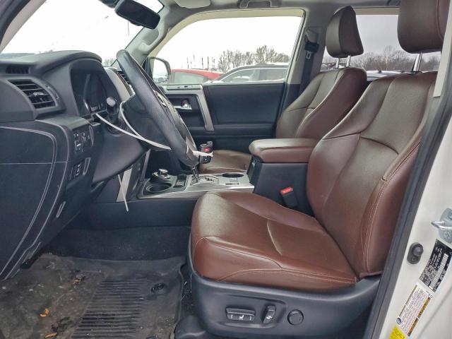 Toyota 4Runner Sr5/sr5 Premium Image 6