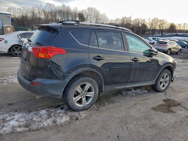 Toyota RAV4 Xle Image 2
