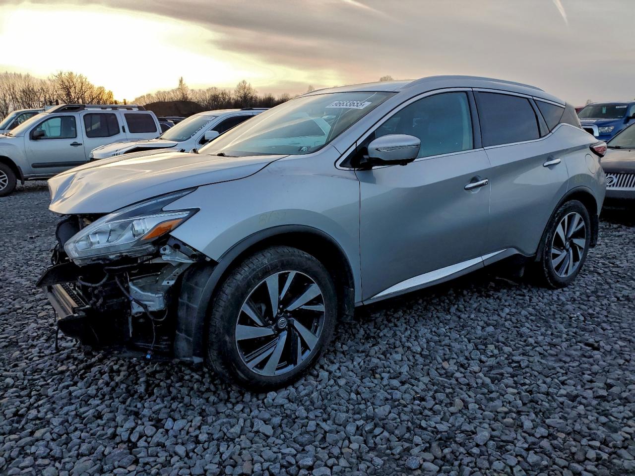 Nissan Murano S Image 1