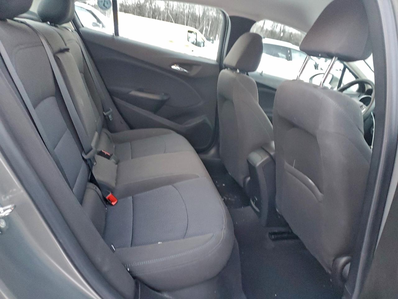 Chevrolet Cruze Lt Image 2