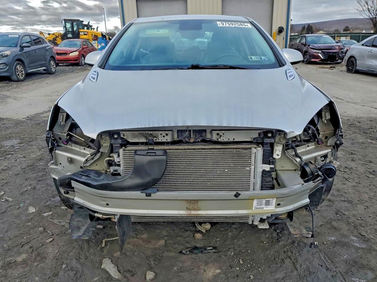 Buick Verano Image 2