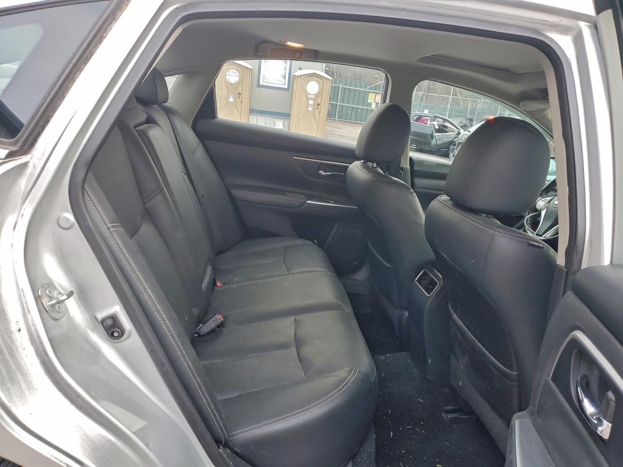 Nissan Altima 2.5 Image 8