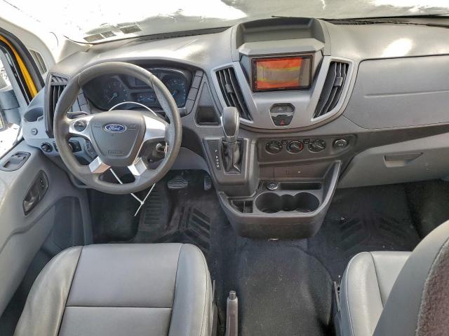 Ford Transit T-250 Image 12