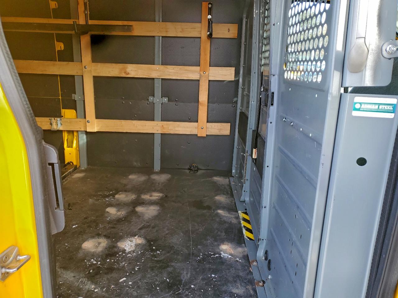 Ford Transit T-250 Image 14