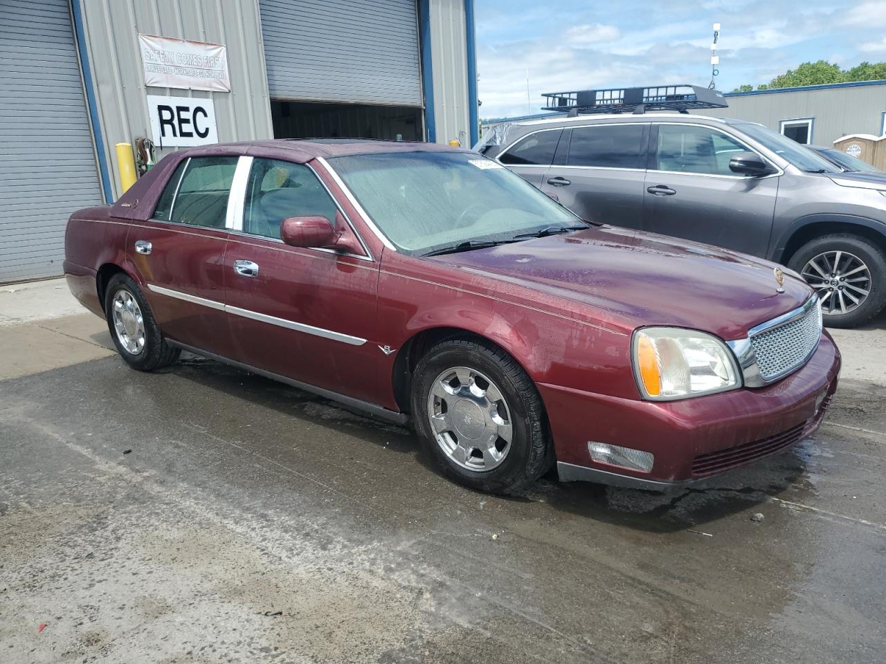 Cadillac DeVille Image 4