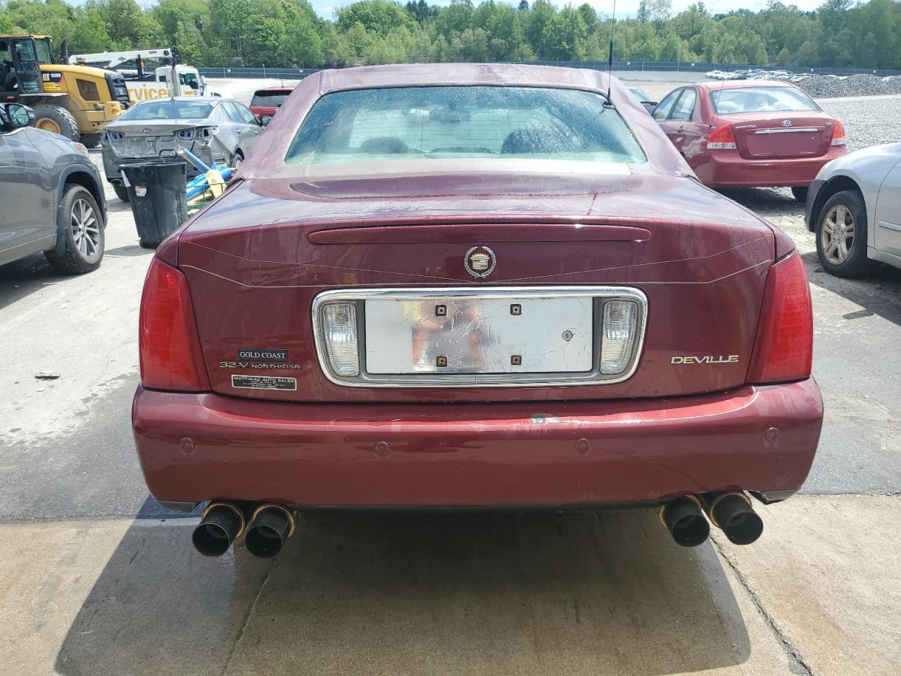 Cadillac DeVille Image 6