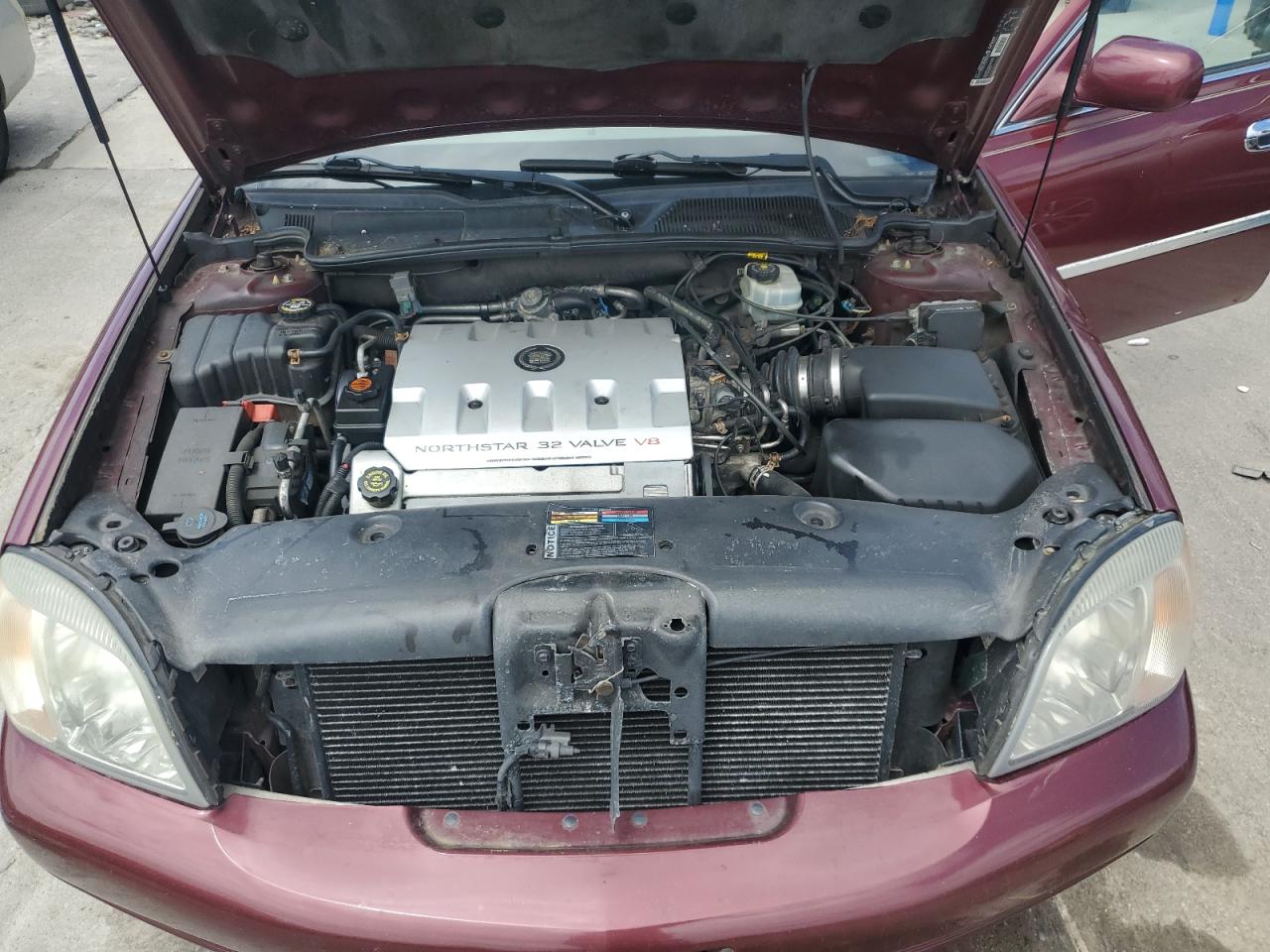 Cadillac DeVille Image 9