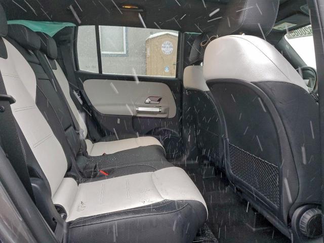 Mercedes-Benz GLB 250 4matic Image 8