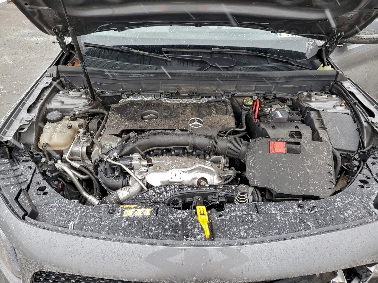 Mercedes-Benz GLB 250 4matic Image 12