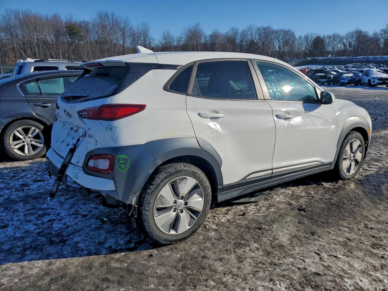Hyundai KONA Limited Image 3