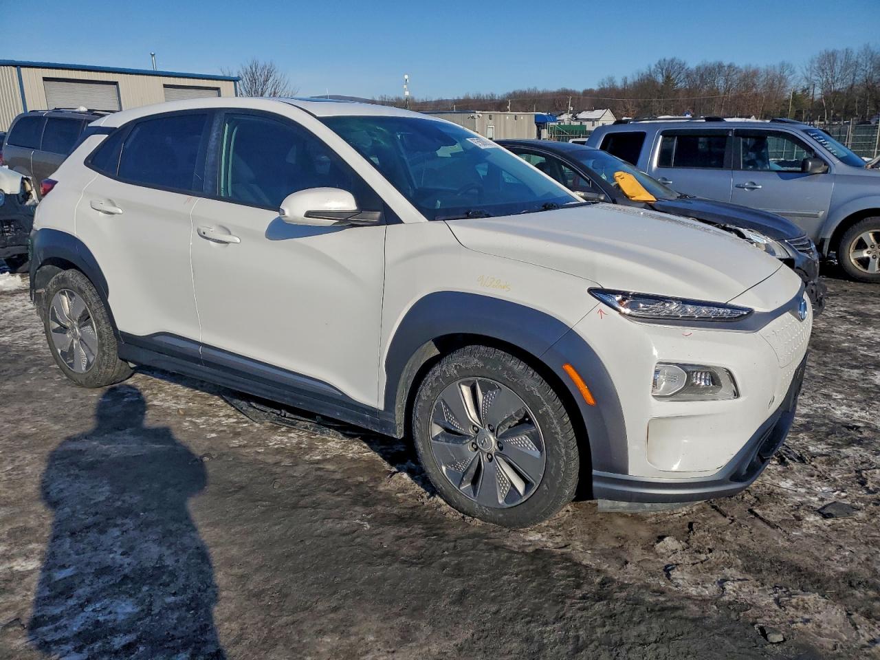 Hyundai KONA Limited Image 6