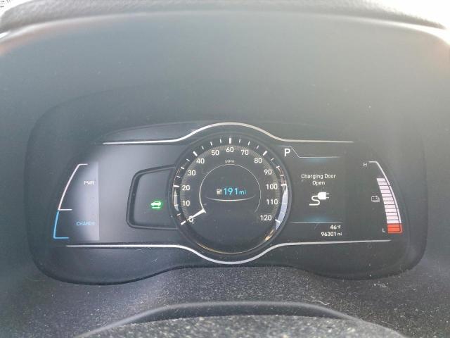 Hyundai KONA Limited Image 12