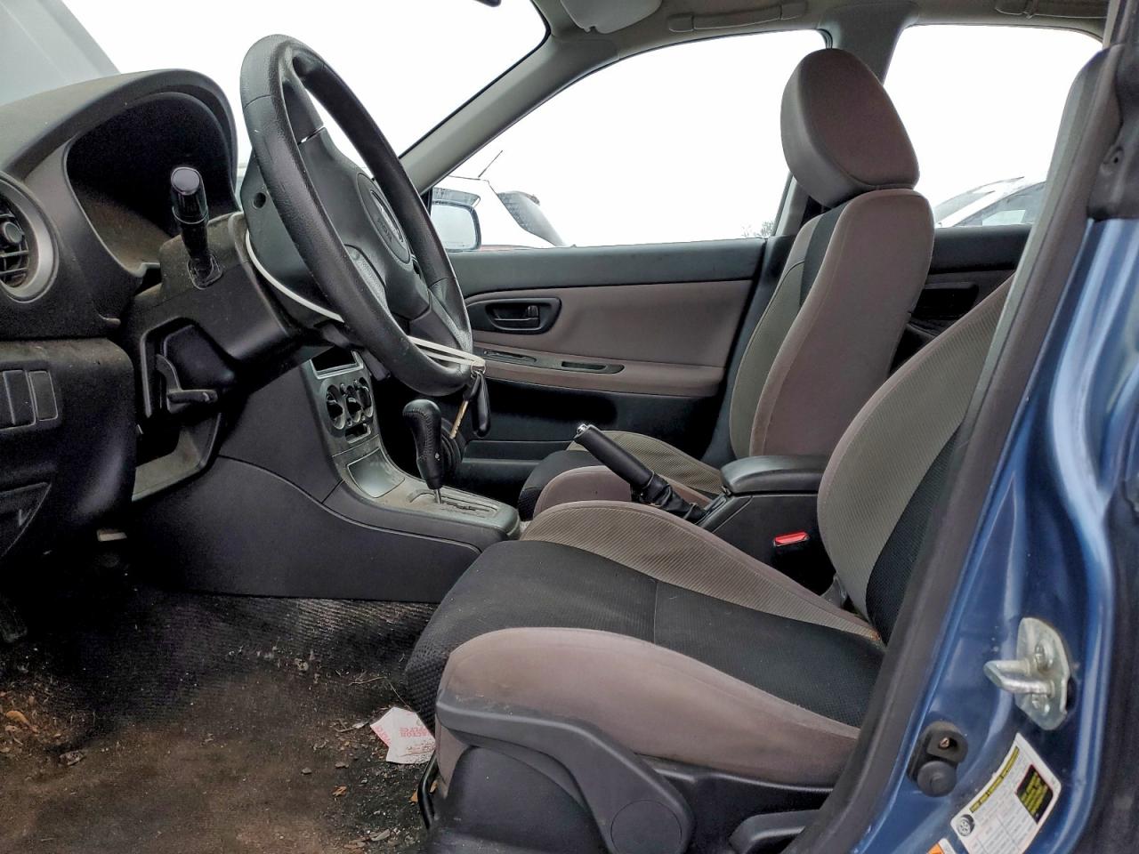Subaru Impreza 2.5i Image 5
