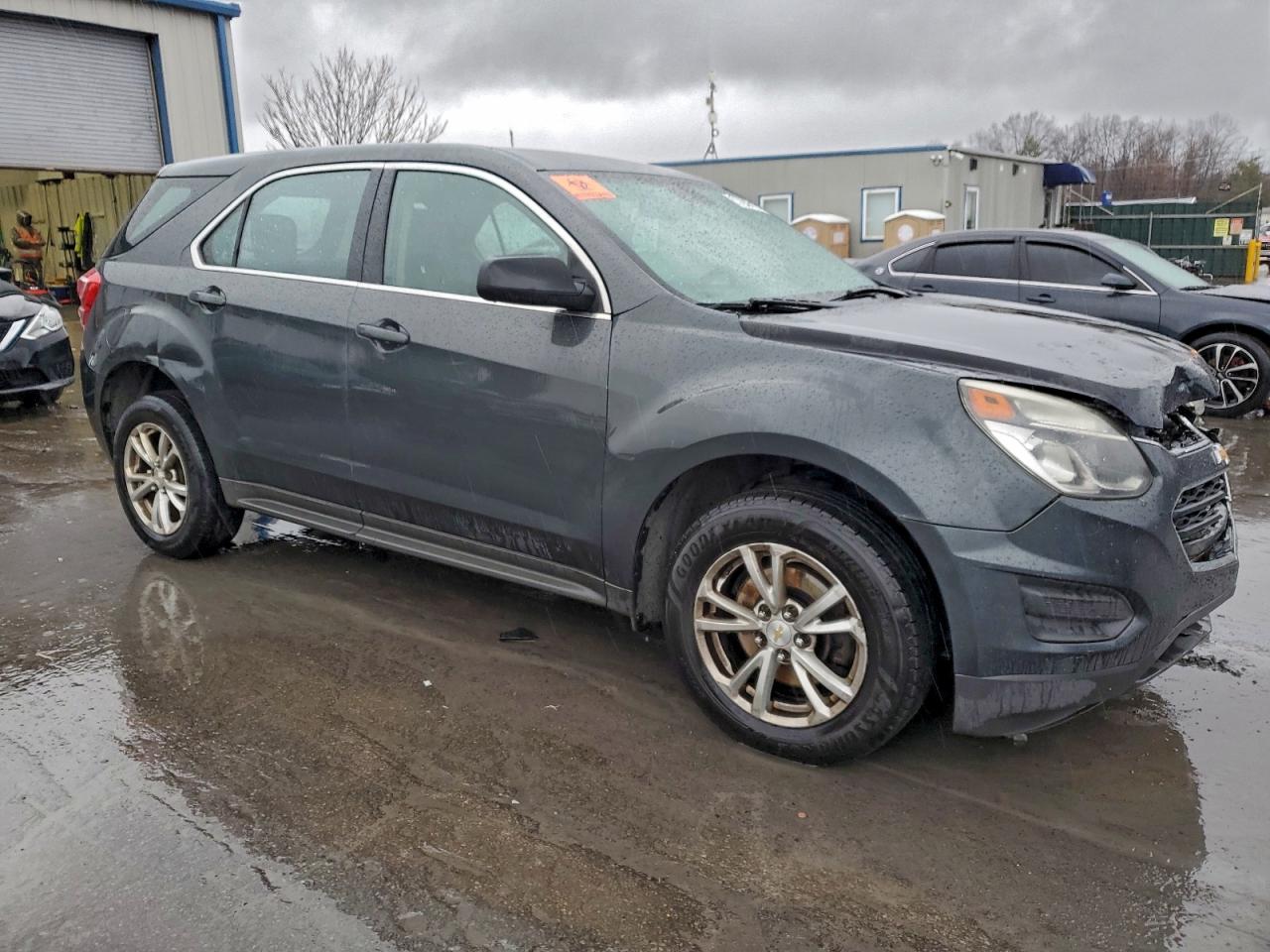 Chevrolet Equinox Ls Image 3