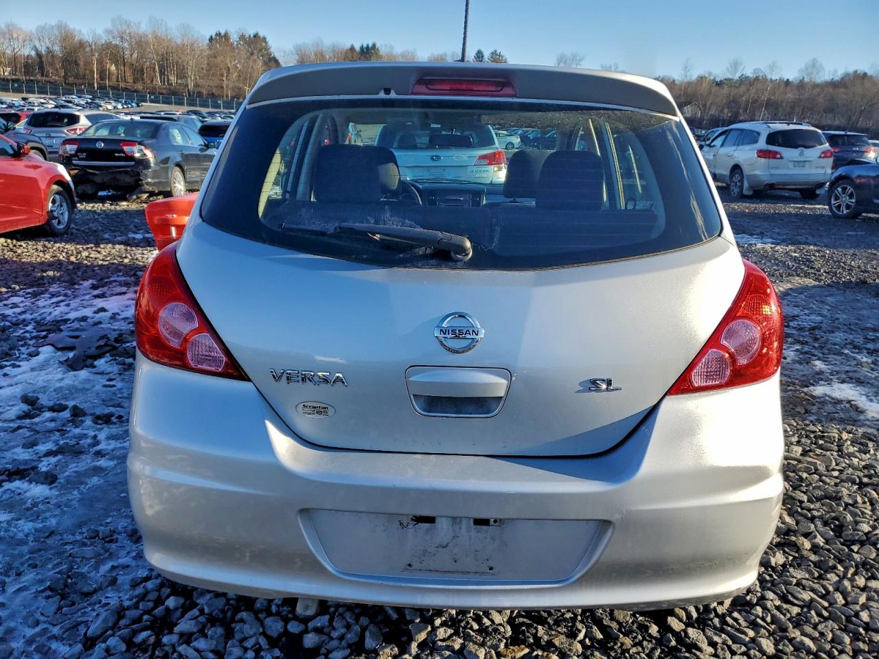 Nissan Versa S Image 3