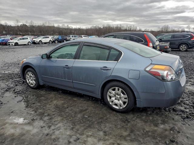 Nissan Altima Base Image 5