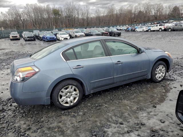 Nissan Altima Base Image 4