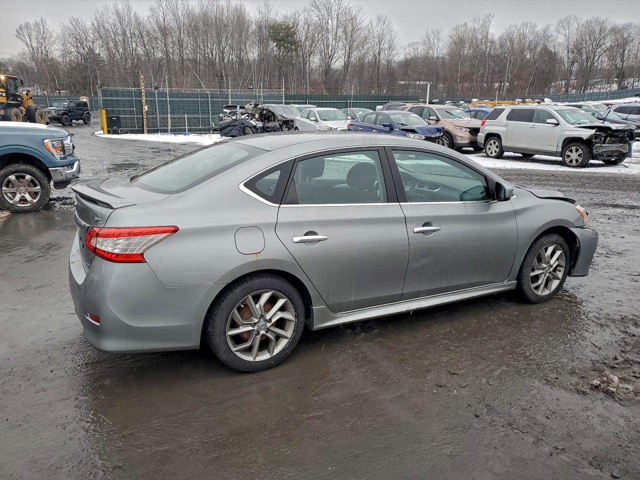 Nissan Sentra S Image 9