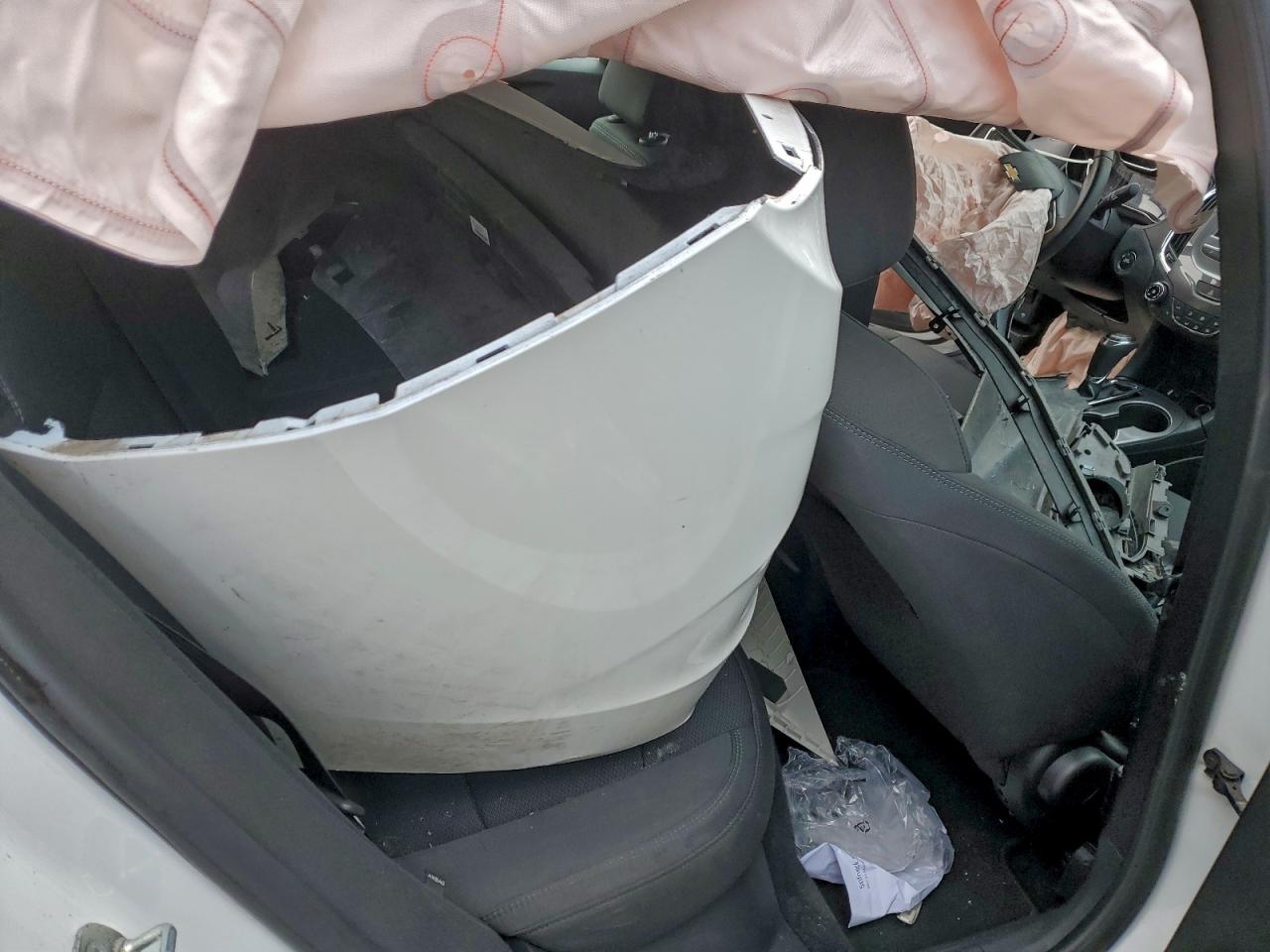 Chevrolet Cruze Lt Image 9