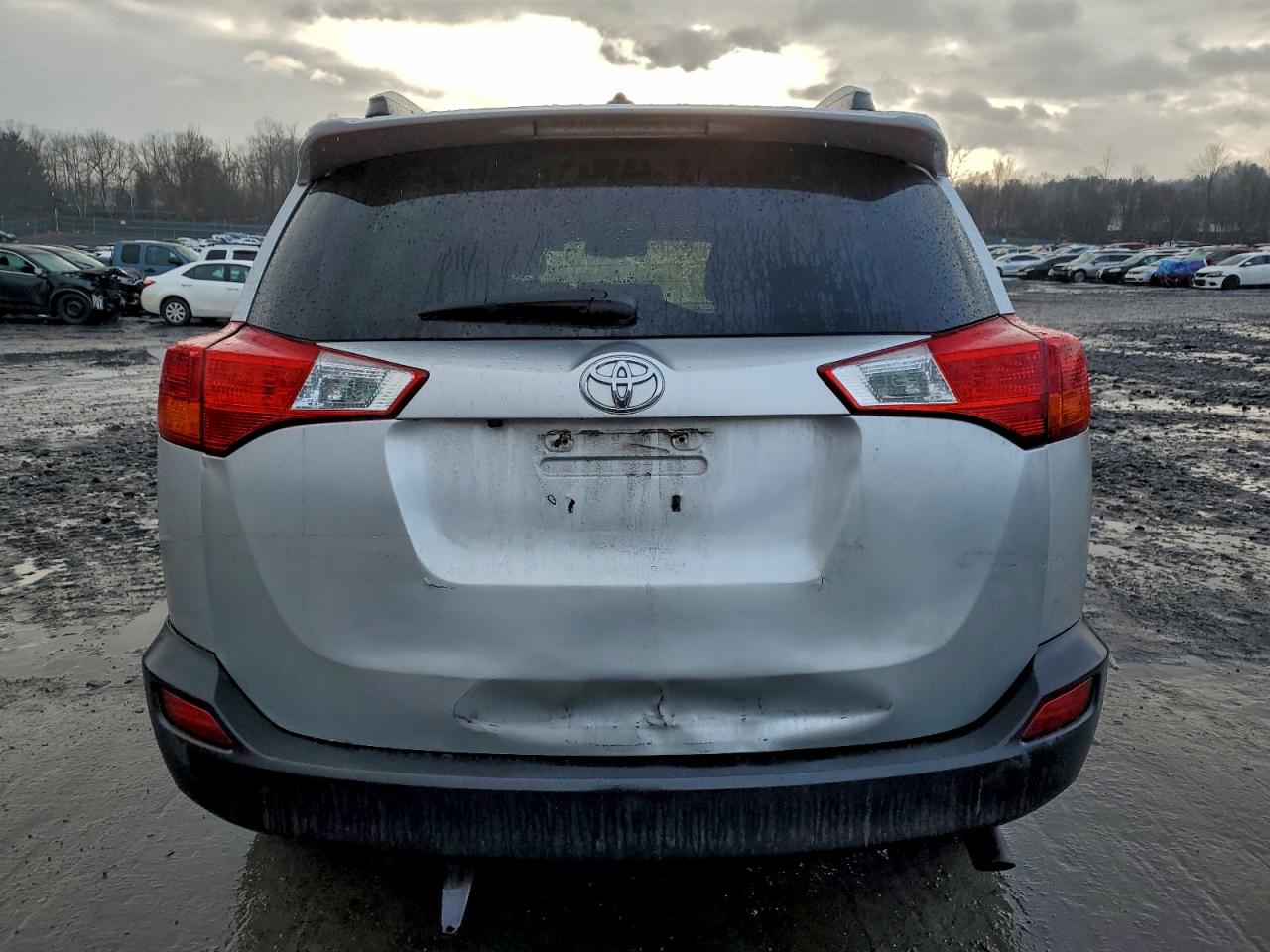 Toyota RAV4 Limited Image 2