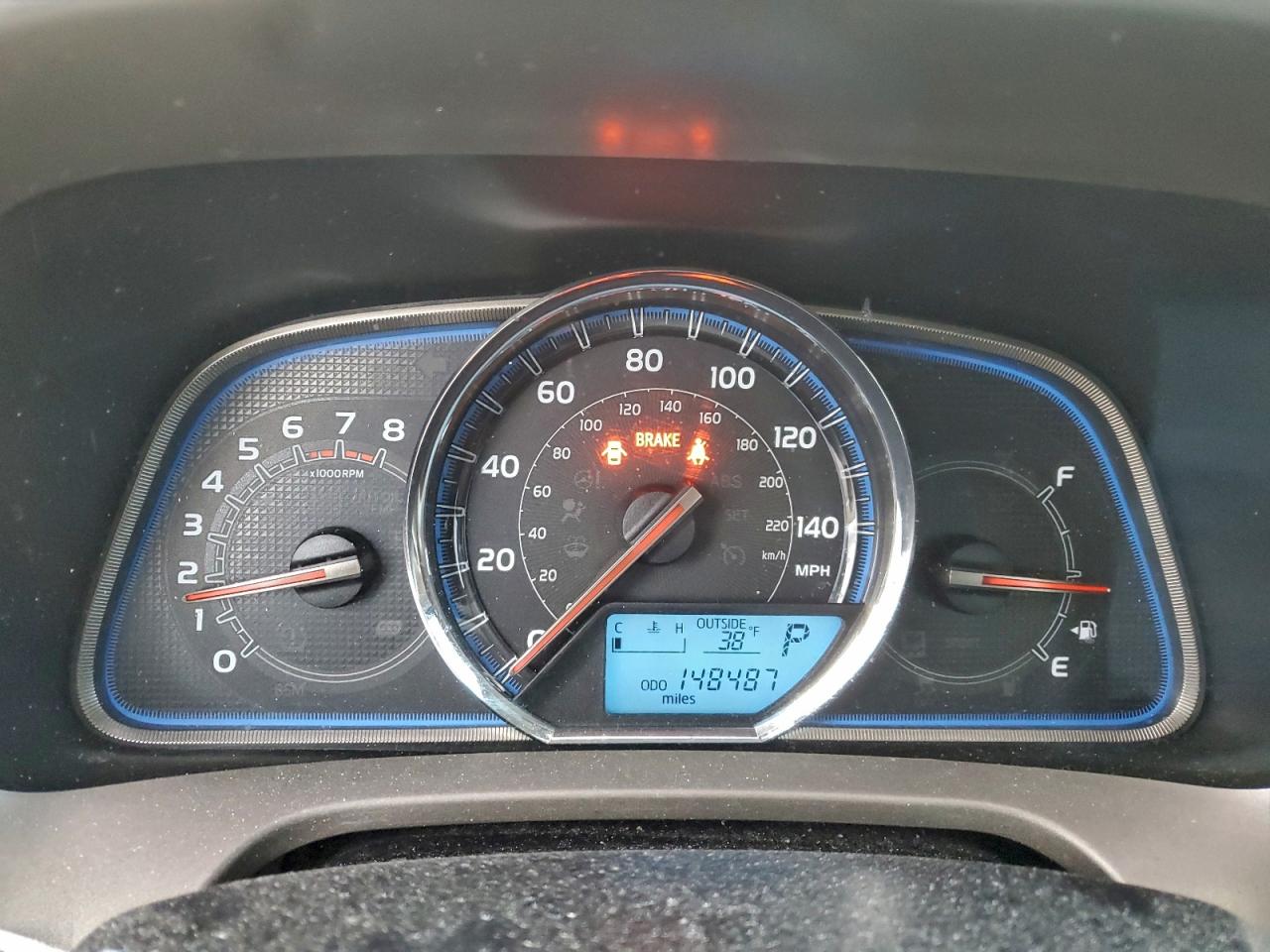 Toyota RAV4 Limited Image 6